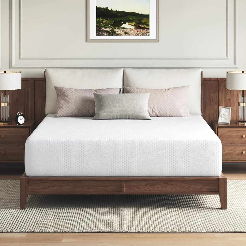 Novilla 12 Inch Queen Mattress in a Box, Gel Memory Foam Queen Size Bed Mattress for Cooling Night Sleep, Comfort Sleep & Pressure Relief, CertiPUR-US Certified,White